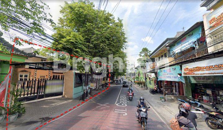 RUMAH LUAS LOKASI TENGAH KOTA DAERAH KAMPUS LOWOKWARU 1