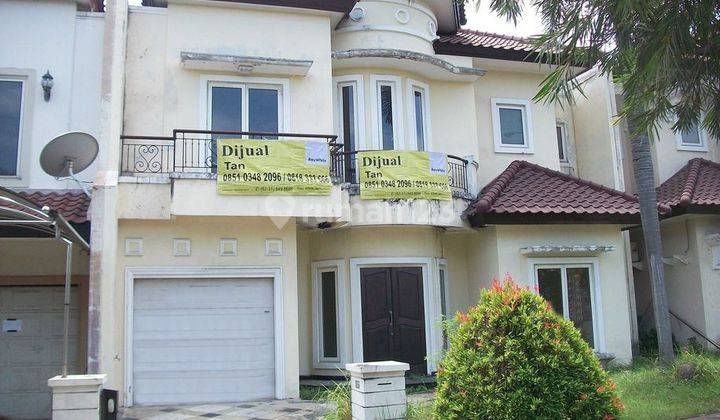 Rumah di Bukit Darmo Golf Surabaya Barat, Kawasan Elite, Row Jalan Lebar 1