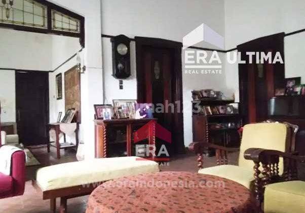 Rumah Terawat di pusat kota di Sayap Dago 1