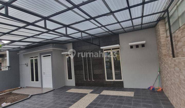 Rumah minimalis di taman holis indah 2 dijual cepat 1