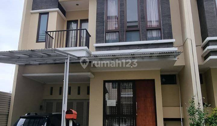 Dijual Rumah lux siap huni Jl Setraduta Bandung 1