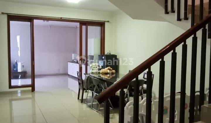 Dijual Rumah lux siap huni Jl Setraduta Bandung 2