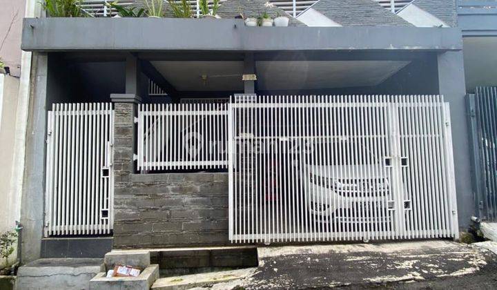 Rumah Cantik Minimalis di City View Sariwangi 1