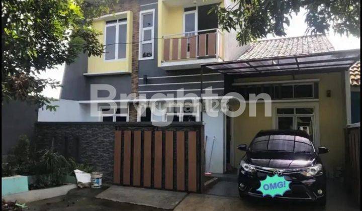 RUMAH CANTIK MURAH 2 LANTAI SIAP HUNI 2