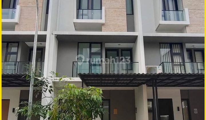 Rumah Baru di BSD dekat Taman Kota 1