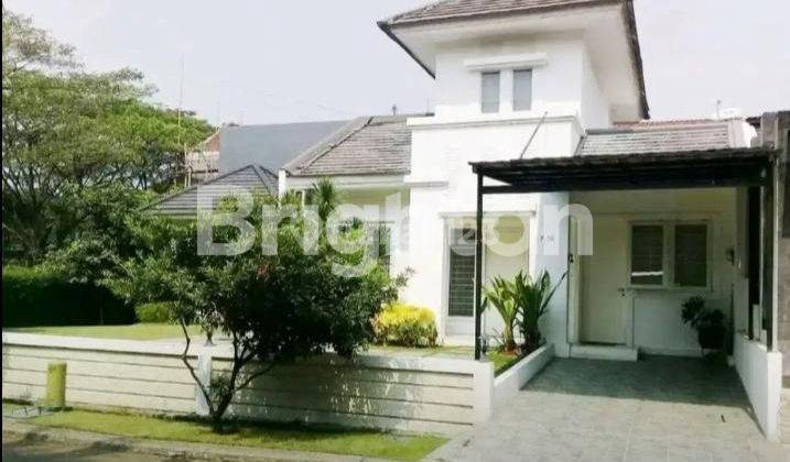 Rumah Dengan Halaman luas di Delta mas cikarang pusat 2