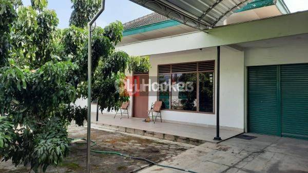 Rumah Siap Huni Di Jalan Kenanga Solo 1