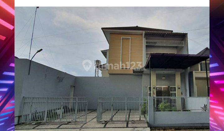 Rumah Minimalis 2 Lantai di Perumahan Elit Jember. Tengah Kota! 1