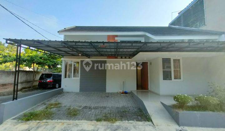 Rumah Tinggal Minimalis di Perum Green Harjamukti Residence 1