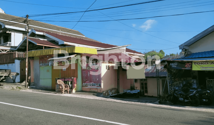 Rumah Plus Ruko Dekat Masjid dan dipinggir jalan besar  1