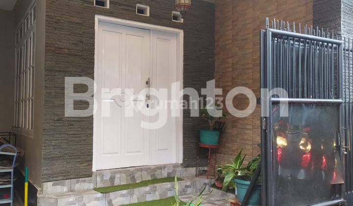 RUMAH CANTIK 2 LANTAI DI  JATI HANDAP CICAHEUM 1