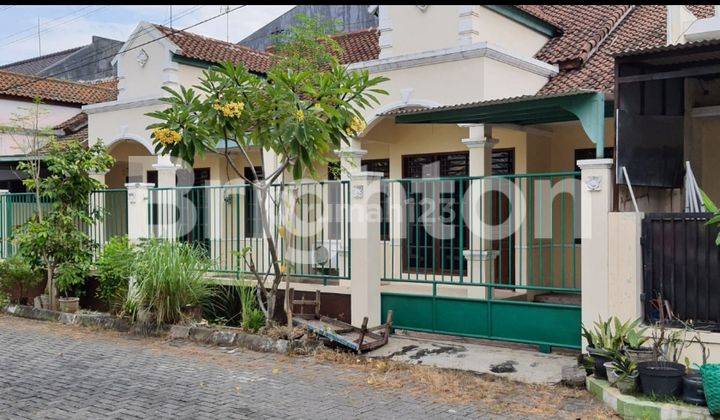 RUMAH GRIYA PARAHYANGAN... BISA JEJER 2 RUMAH. Siap huni 2