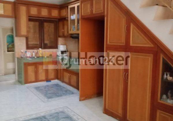 RUMAH FURNISHED DI KELAPA KOPYOR BARAT AREA KELAPA GADING JAKARTA UTARA 2