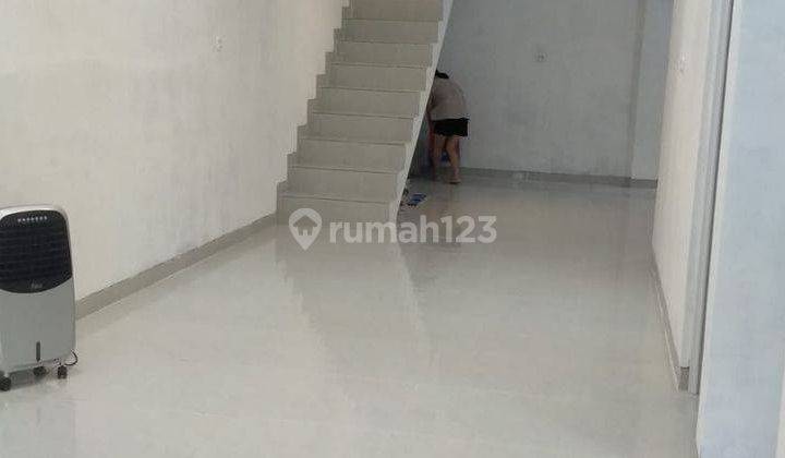 Di Jual Rumah Brand New Taman Ratu 2