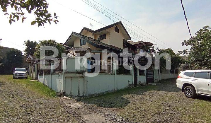 RUMAH MODERN 2 LANTAI DI TENGAH KOTA BOGOR 1