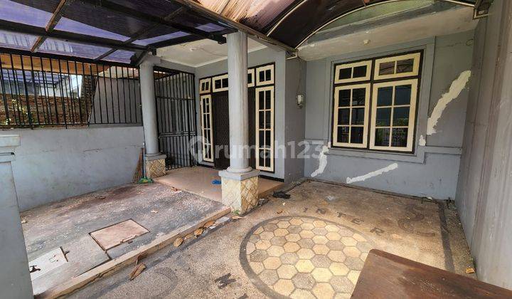 RUMAH 2 LANTAI DHARMAHUSADA MAS BLOK AL 1