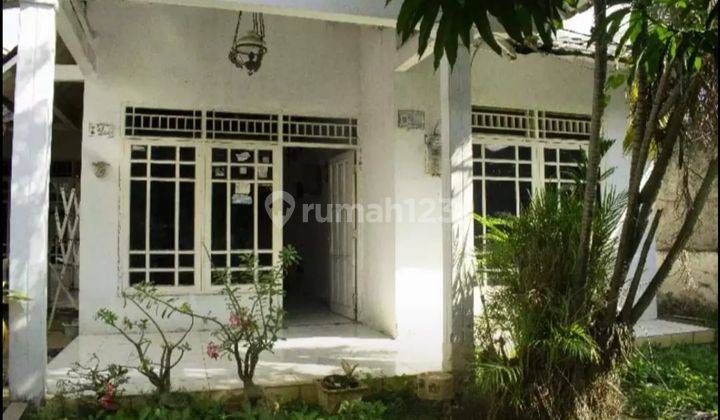 Dijual Rumah Tua di Utan Kayu, Jakarta Timur 2