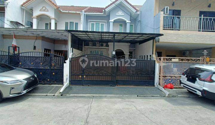 Rumah Kitchen Set, Lemari tiap Kamar 2 Ranjang, water heater, Siap Huni Di Gading Arcadia Luas 6x16m2 1