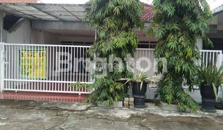 Rumah besar dan bagus, siap huni, Perum Pepelegi Indah, Waru, Sidoarjo 1