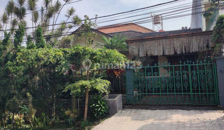 HOT DEAL! TERJANGKAU DAN JARANG ADA! Rumah Hoek Nyaman 1 Lantai di Komplek Geger Kalong, Bandung! 2