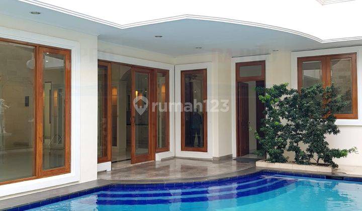 Dijual Rumah Mewah dengan Lokasi Strategis di Pondok Indah, Jakarta Selatan 2