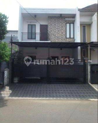 Tebet, Jalan 3 Mobil Lebar, Dekat Jalan Raya 2