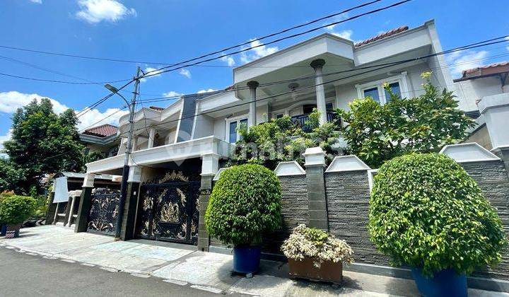 Tebet Timur Rumah Mewah Akses 2 Mobil, Lokasi Strategis 2