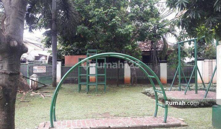 Rumah di Tebet Timur, Nempel Dengan Taman, Akses Jalan 2 Mobil 2