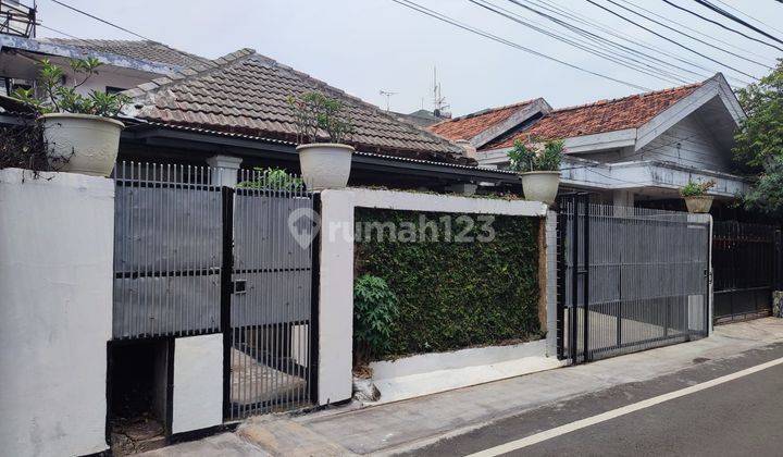 Rumah 1,5 Lantai layak huni ,Lokasi tenang di Cideng 1