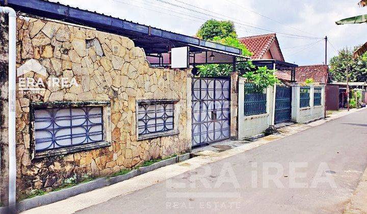 Jual Rumah Bagus Siap Huni di Kartasura, Sukoharjo, Solo Barat 1