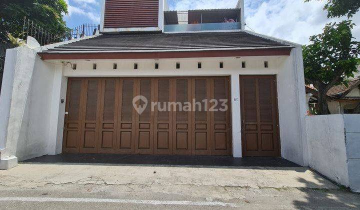 Rumah atau ruang usaha dekat jalan honggowongso solo 1