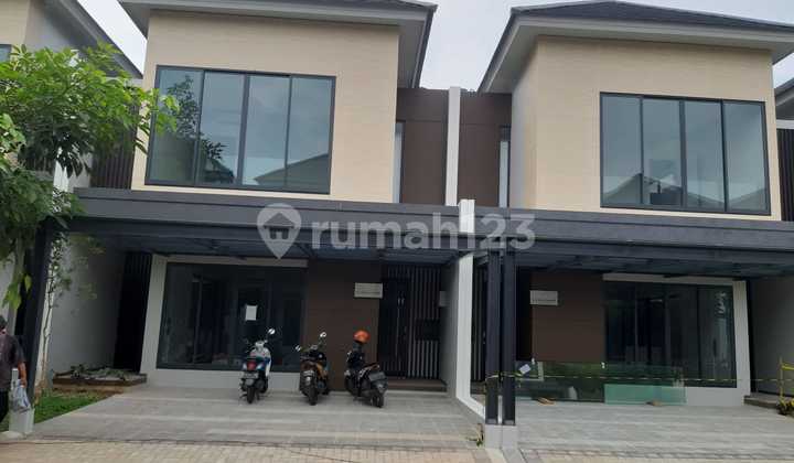 Rumah Bagus Di Discovery Amore Bintaro Sektor 9