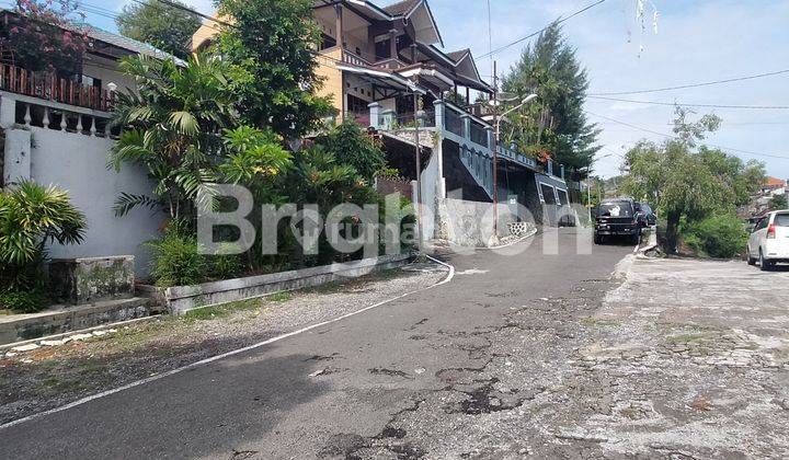 RUMAH 2 LANTAI LOKASI CINDE SEMARANG SELATAN 2