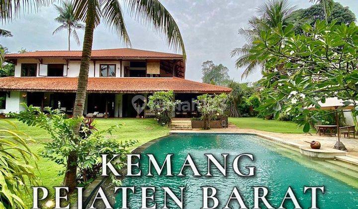 Rumah Gaya Bali Taman yang Luas Area Pejaten Barat 1