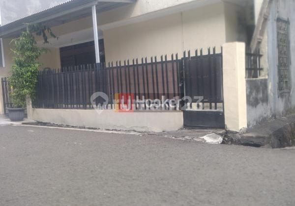 Rumah Dijual di Tomang Jakarta Barat Layak Huni Harga Negotiable