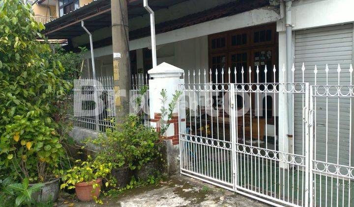 Rumah second siap huni di Nginden Intan Timur 2