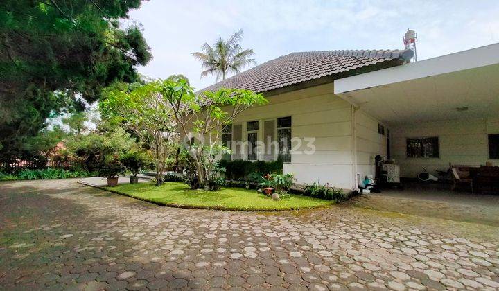 Rumah Asri dan Nyaman di Kompek Setramurni, Bandung 1