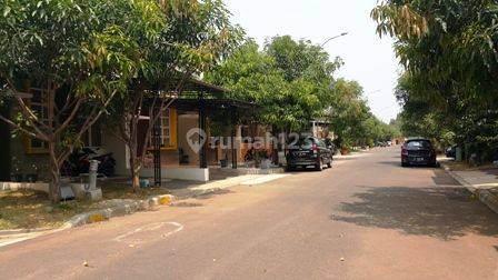 Rumah sewa 2kamar tidur  grand wisata bekasi 2