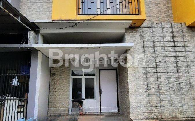 NEW TOWNHOUSE 2 LANTAI DI LOKASI STRATEGIS CELENTANG 1