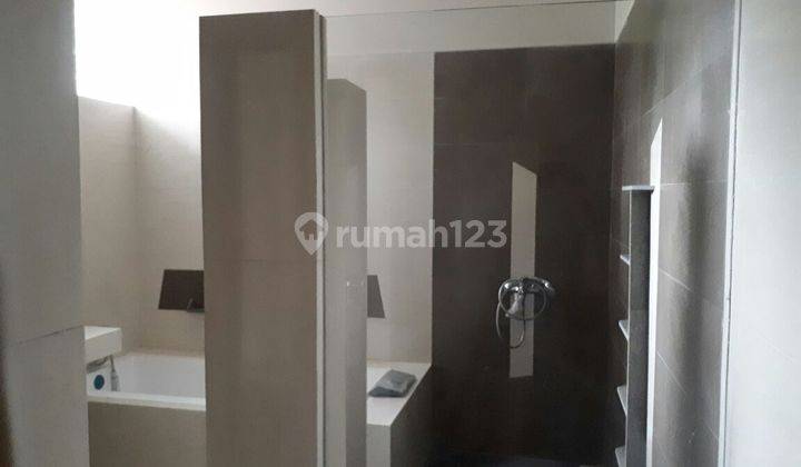 Rumah Dalam Cluster Di Puri Bintaro Jaya Depan Taman 2