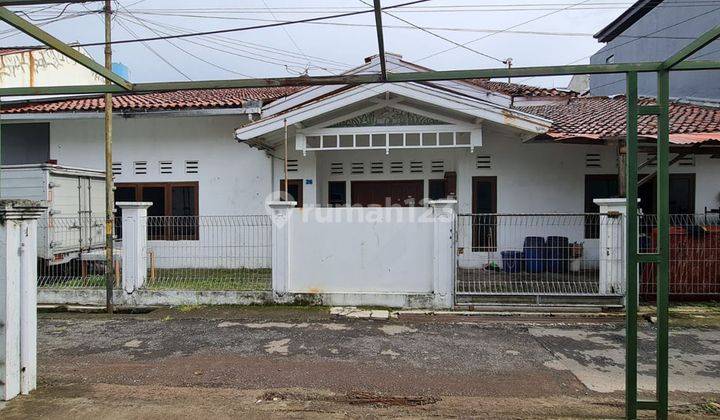 Rumah Minimalis di Sayap Pajajaran, Bandung 1