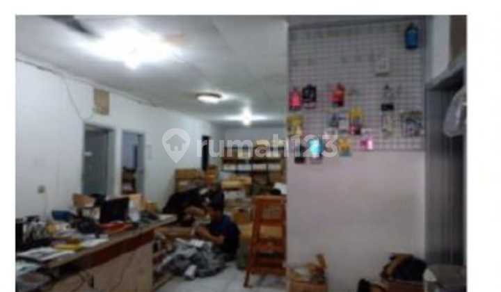 READY-TO-OCCUPY HOUSE, OLD BUILDING