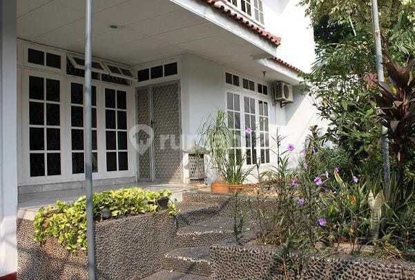 For Sale House Near Cinere Mall. 2