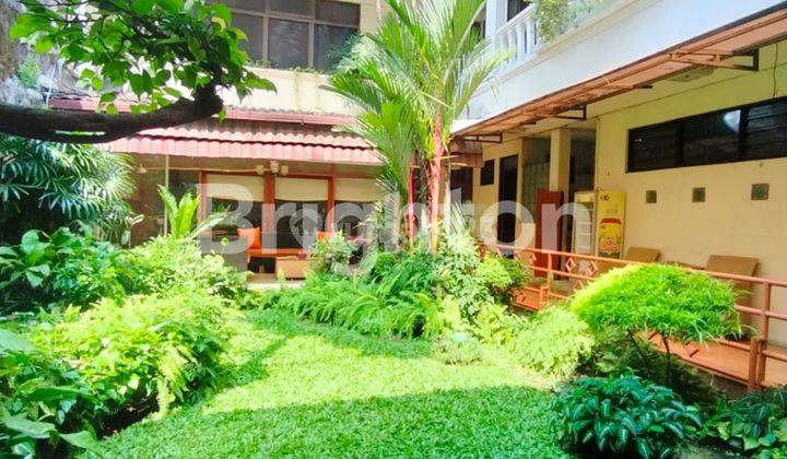 Rumah Asri di Patal Senayan Simprug Jakarta Selatan 2