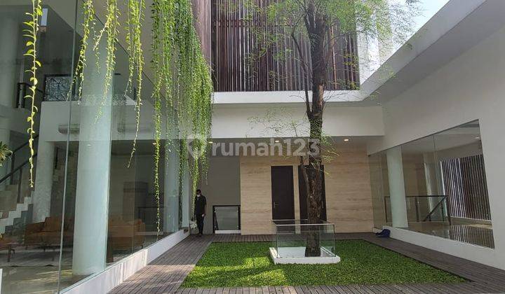 Brand New Modern House di kawasan Dharmawangsa, Kebayoran Baru, Jakarta Selatan 1