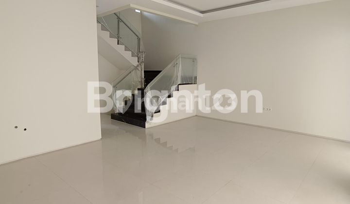 Rumah Eastwood Citraland Murah Surabaya Barat 2 Lantai 2