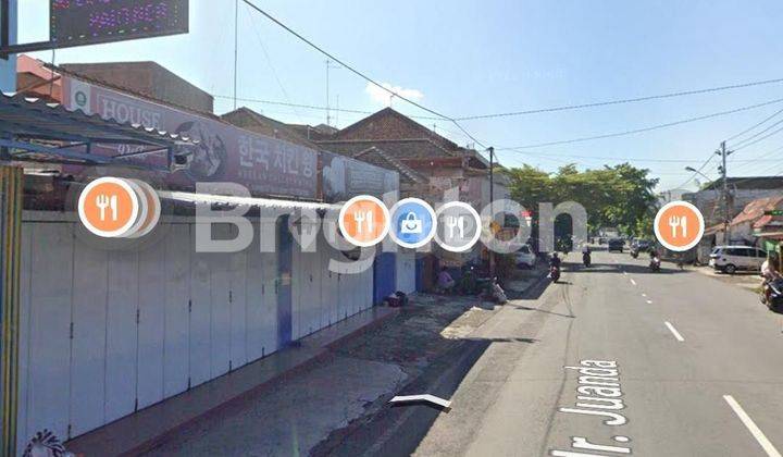 RUMAH DI PUSAT KOTA SOLO, PUSAT KERAMAIAN DAN KULINER   2