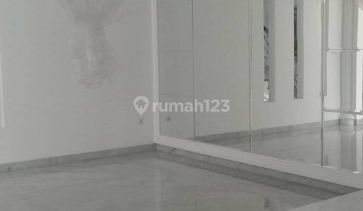 Jual Rumah Lux Di Perumahan Bergensi Singgasana 2