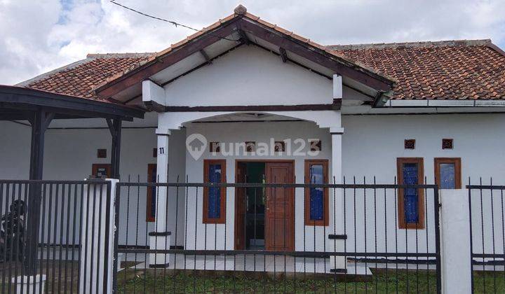 Rumah Nyaman Asri di jl Gandrung, Cisarua Bandung 1