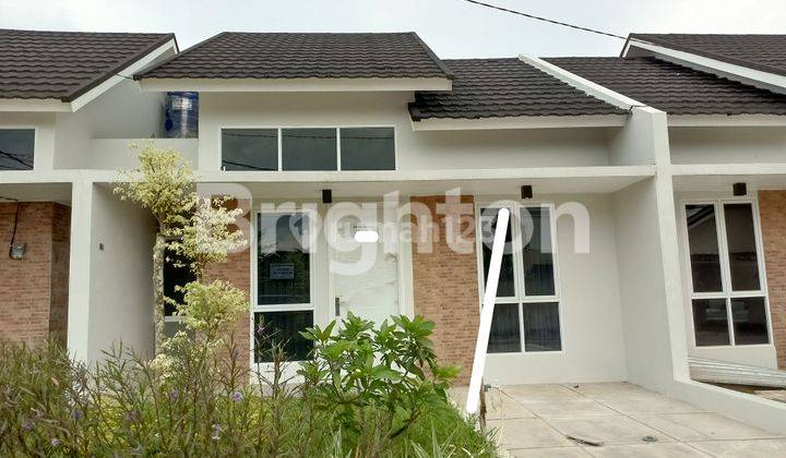 Rumah Modern Center Park 1